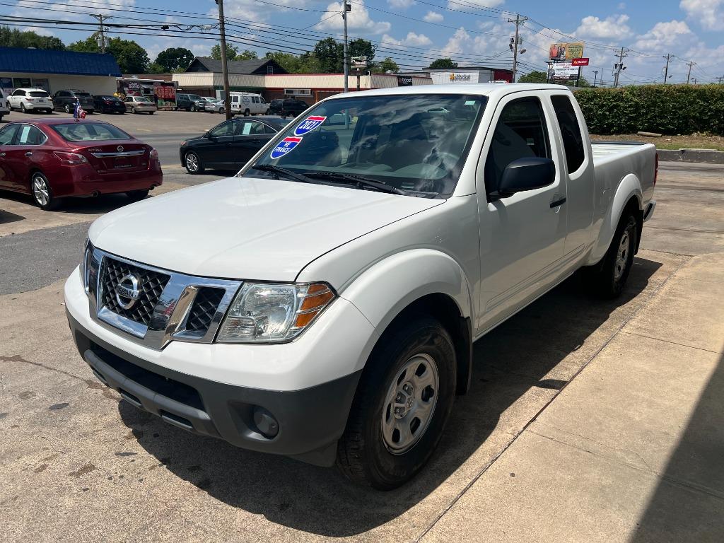 2021 Nissan Frontier S photo 2