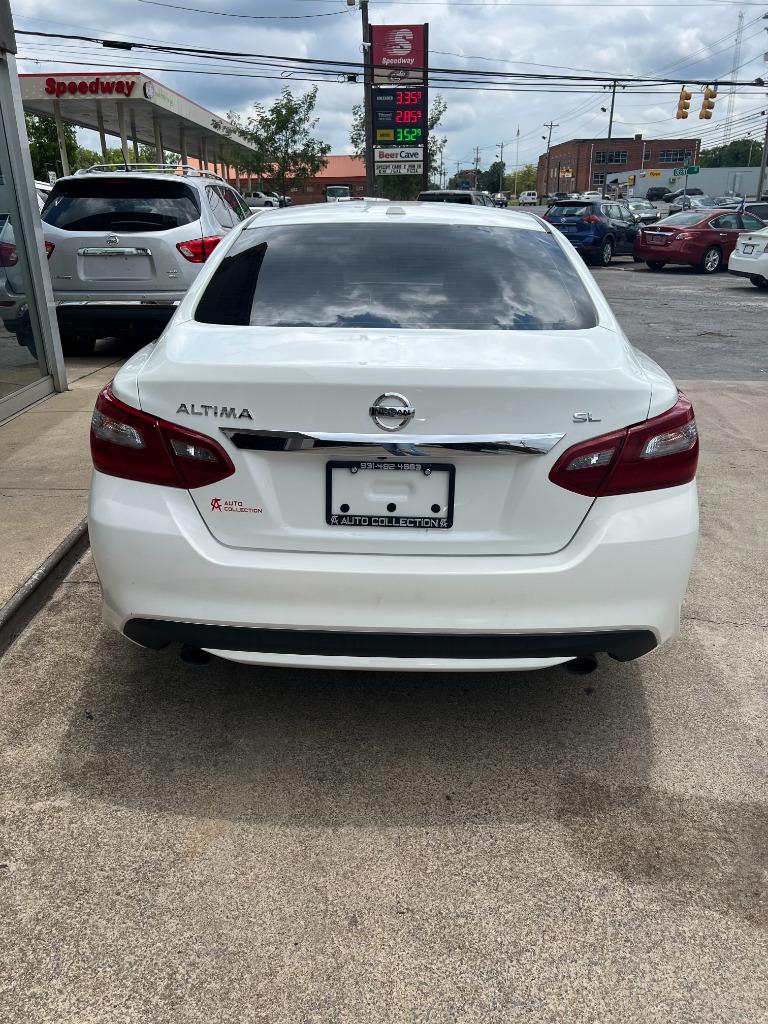 2018 Nissan Altima SL photo 6