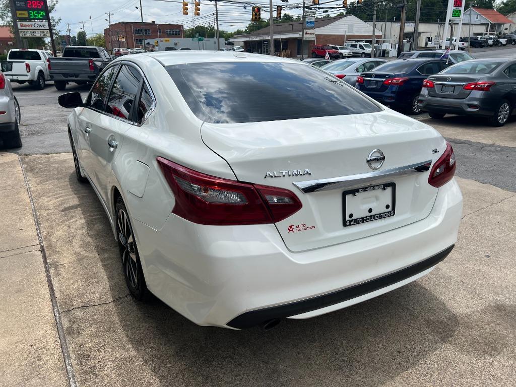 2018 Nissan Altima SL photo 4