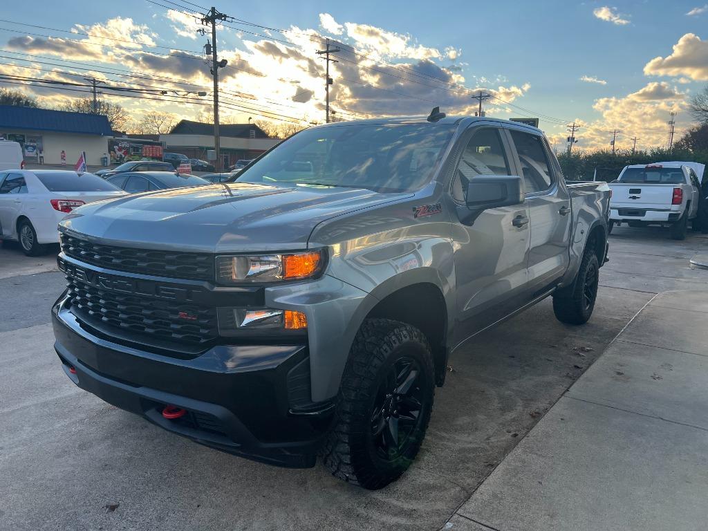 2021 Chevrolet Silverado 1500 Custom photo 2