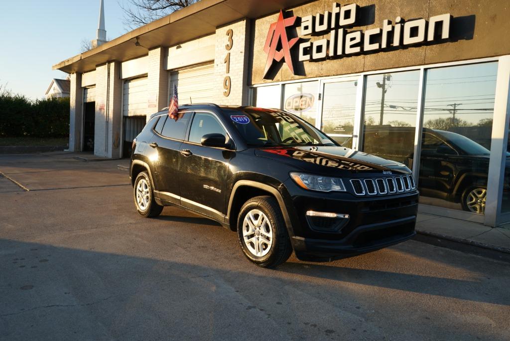 2019 Jeep Compass Sport's photo