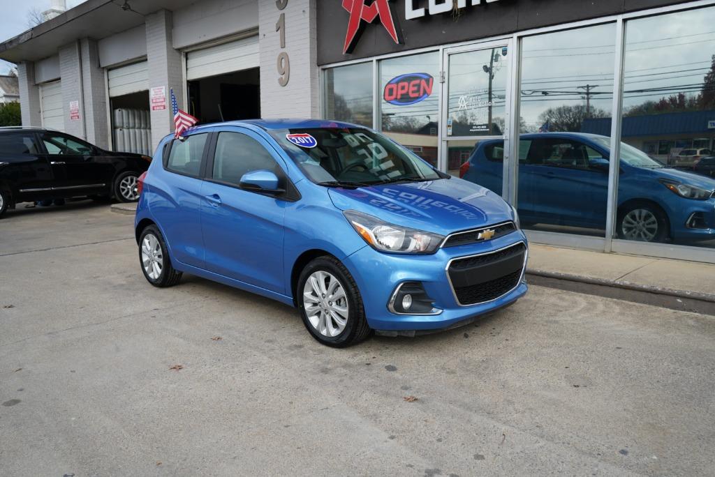 2017 Chevrolet Spark 1LT's photo