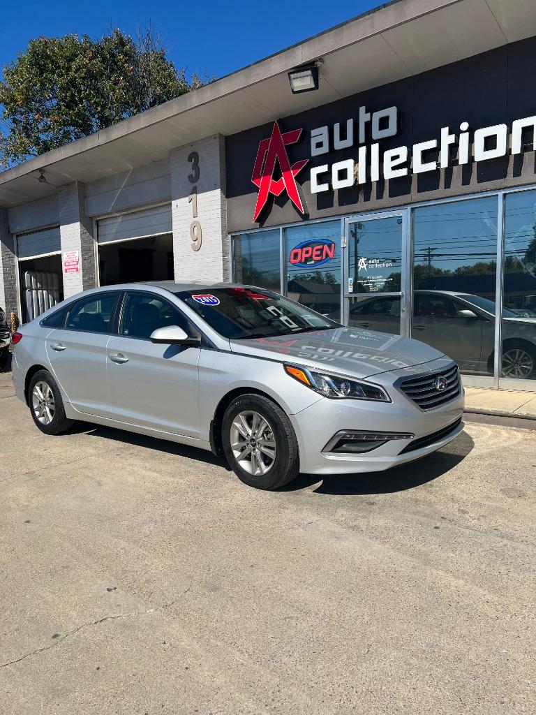 2015 Hyundai Sonata SE's photo